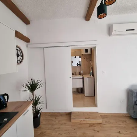 Gogi Apartment Zivogosce
